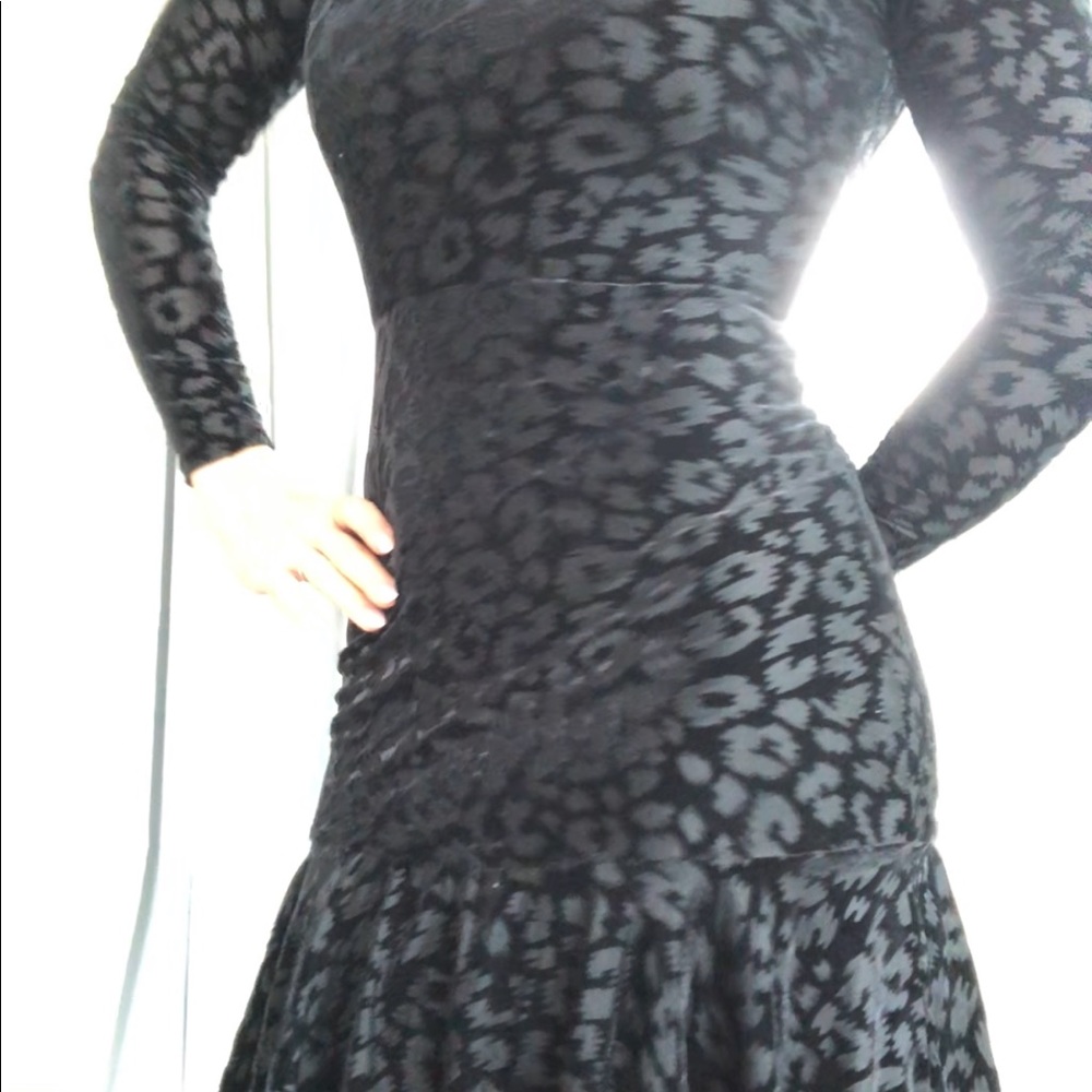 Velvet long sleeve mini dress